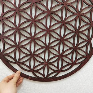 Decorazione da parete in legno Fiore della vita da 22 pollici, grande arte da parete con geometria sacra, decorazione da parete per camera da letto Boho, decorazione per studio di yoga