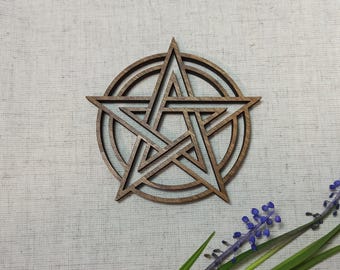 Pentacle witchy decor, Wood Pentagram goth decor, Star pentacle gothic home decor, Pagan ornaments, Wiccan wood wall hanging, Altar decor