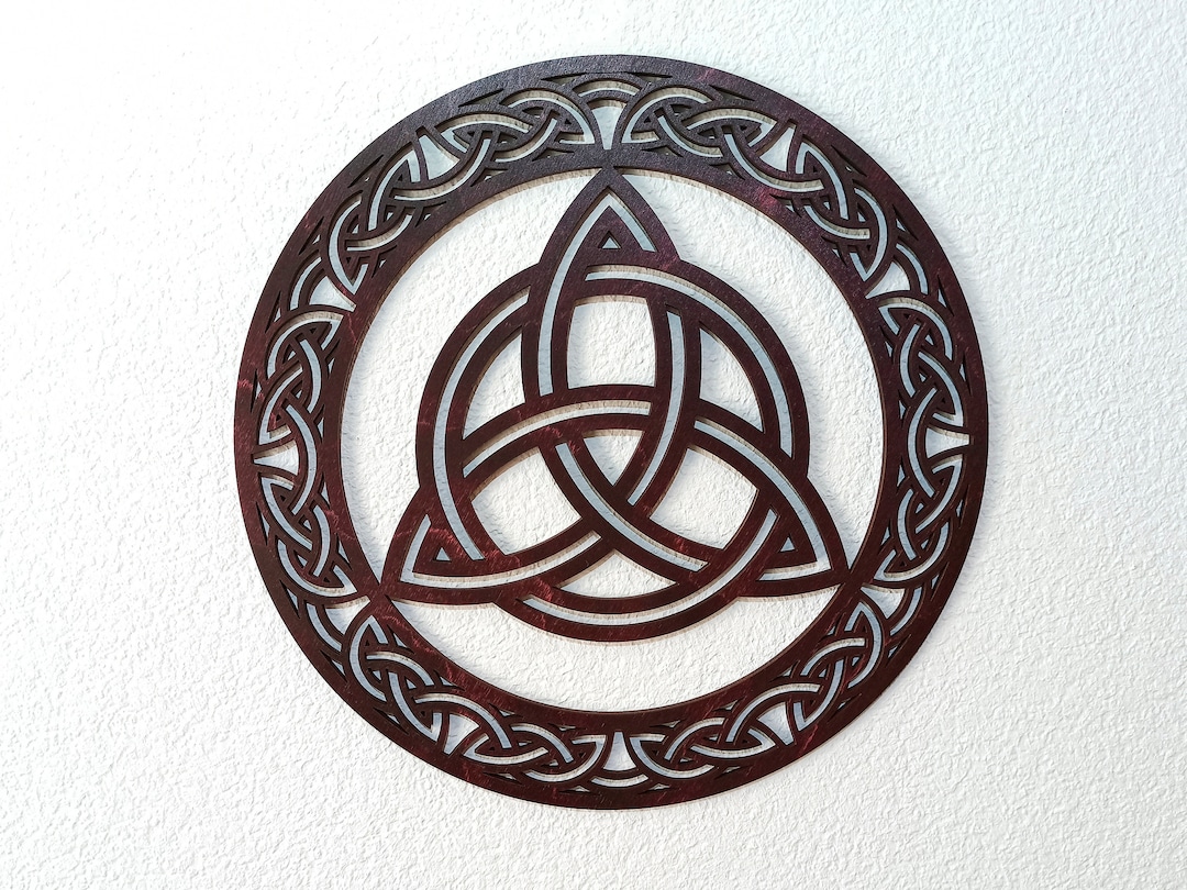 Celtic Knot Wood Wall Hanging Irish Wall Decor Trinity Knot Etsy