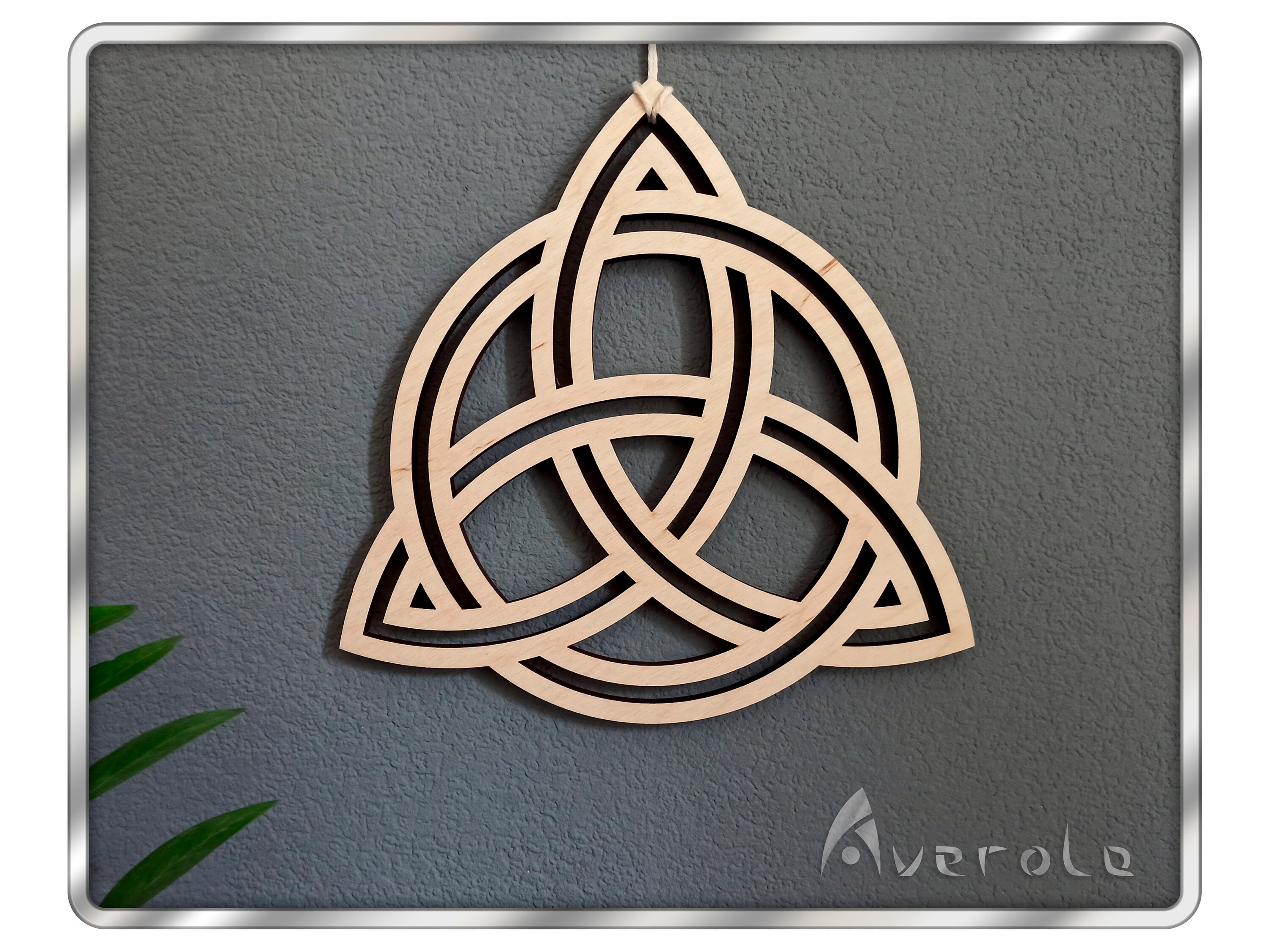 Irish celtic knot wood wall art Trinity knot wall hanging Etsy