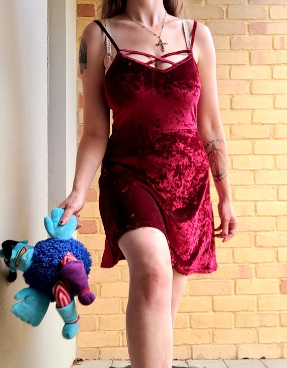 Red velvet strappy best sale dress