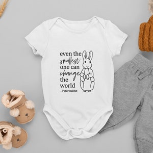 Peter Rabbit coupe fichier, Même le plus petit peut changer le monde svg, Petter Rabbit Quote, SVG, Silhouette, Cricut, Onesie, Nursery, DXF