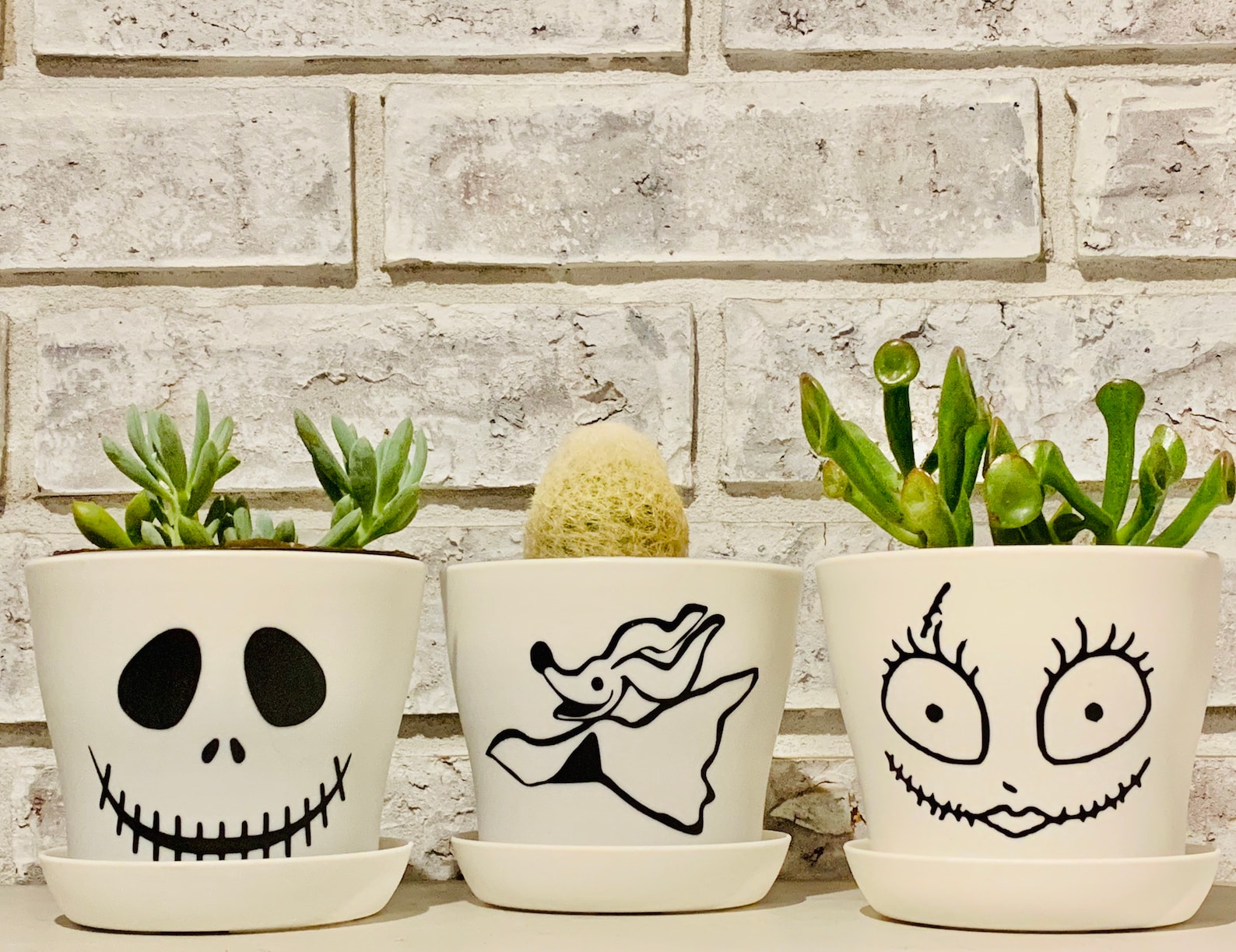 Ghost Pots for Halloween