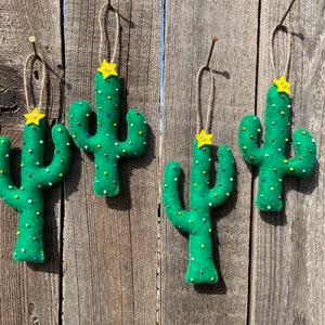 Handmade Saguaro Cactus Ornament/Beaded Saguaro Cactus/Christmas Ornament/Christmas Gift/Beaded Cactus Ornament/Hostess Gift/Thank You Gift