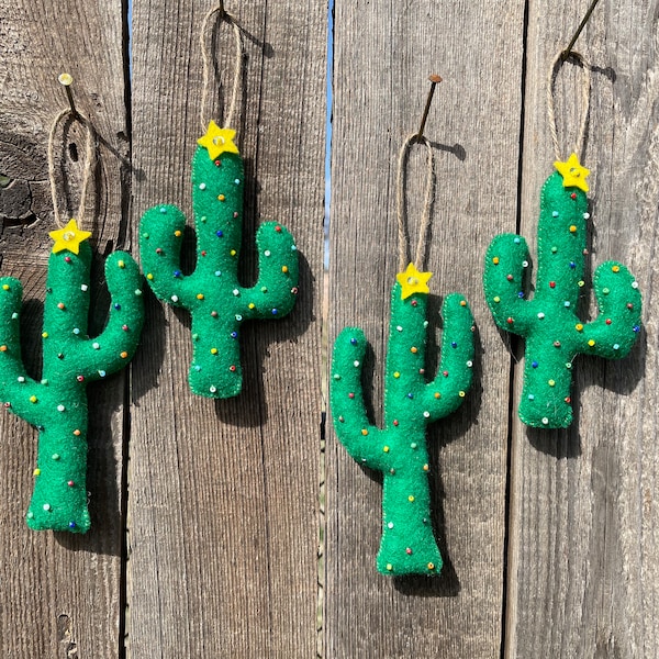 Handmade Saguaro Cactus Ornament/Beaded Saguaro Cactus/Christmas Ornament/Christmas Gift/Beaded Cactus Ornament/Hostess Gift/Thank You Gift
