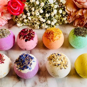 Luxury Organic Bath Bombs, Handmade, Natural Essential Oils, Enriched with Organic Coconut, Cocoa and Almond Oil. Gift for Loved One.