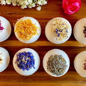 Luxury Organic Bath Bombs, Handmade, Vegan, Natural Essential Oils, Enriched with Organic Coconut, Cocoa & Almond Oil, Gift for Loved One