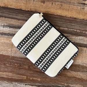 Small Zipper Pouch, Striped Makeup Bag for Purse, Pouch with Zipper, Small Makeup Bag, Travel Pouch, Striped Makeup Bag,