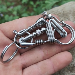 Motorcycle key chain,ctoom handmade motocycle keychain,wire wrapped stainless steel motobyce key chain hook with key ring ctoom