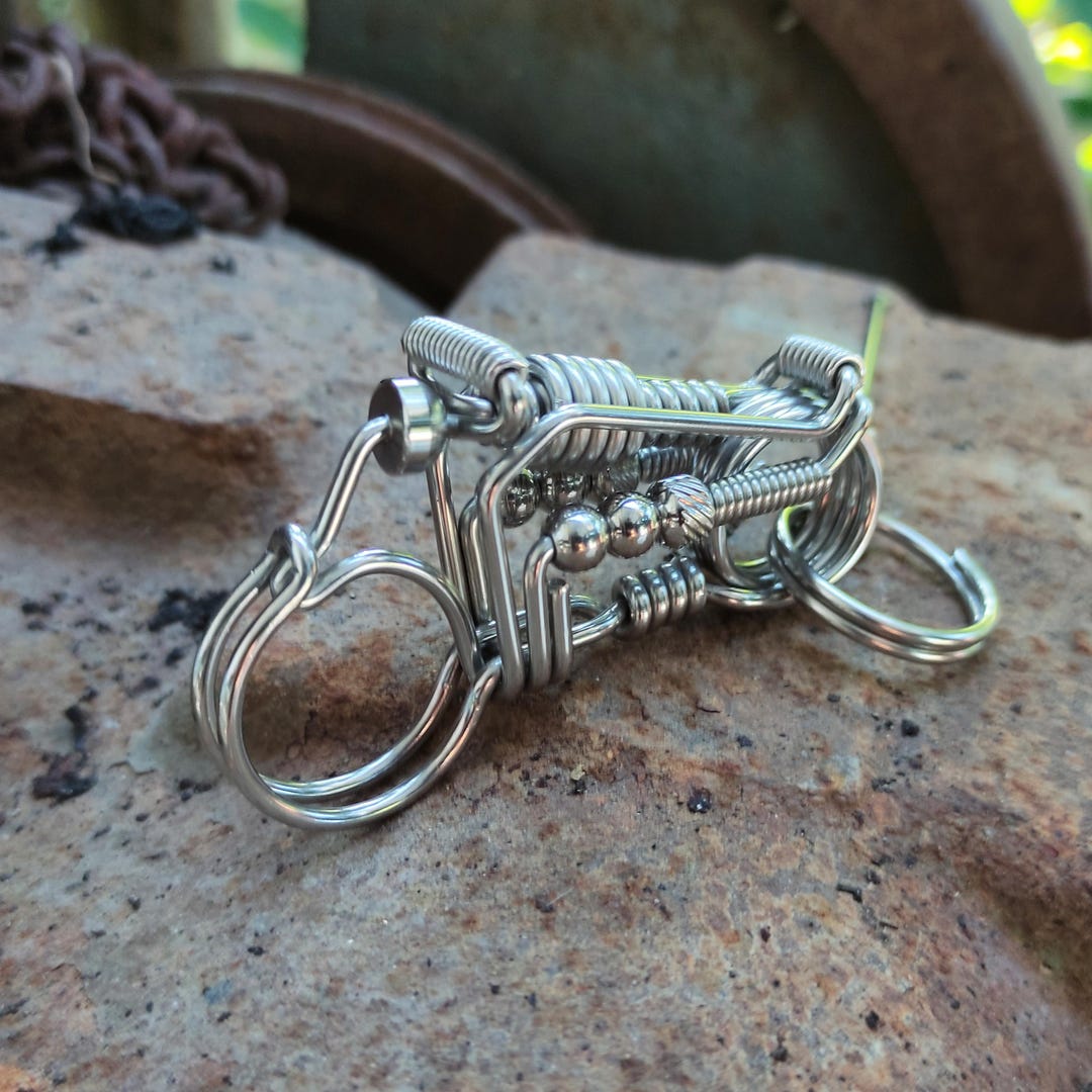 Wire Harley-style Motorcycle Keychain - Stainless Steel Motorbike Charm ...