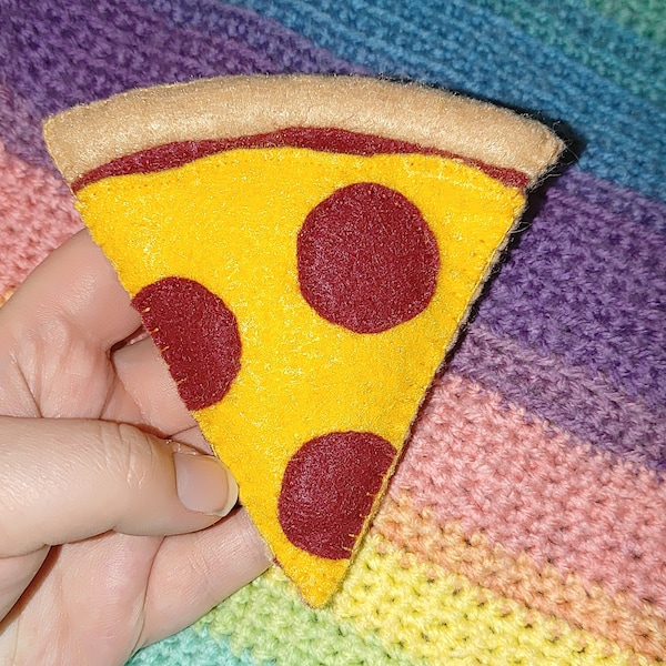 Felt pizza cat toy with catnip and crinkle