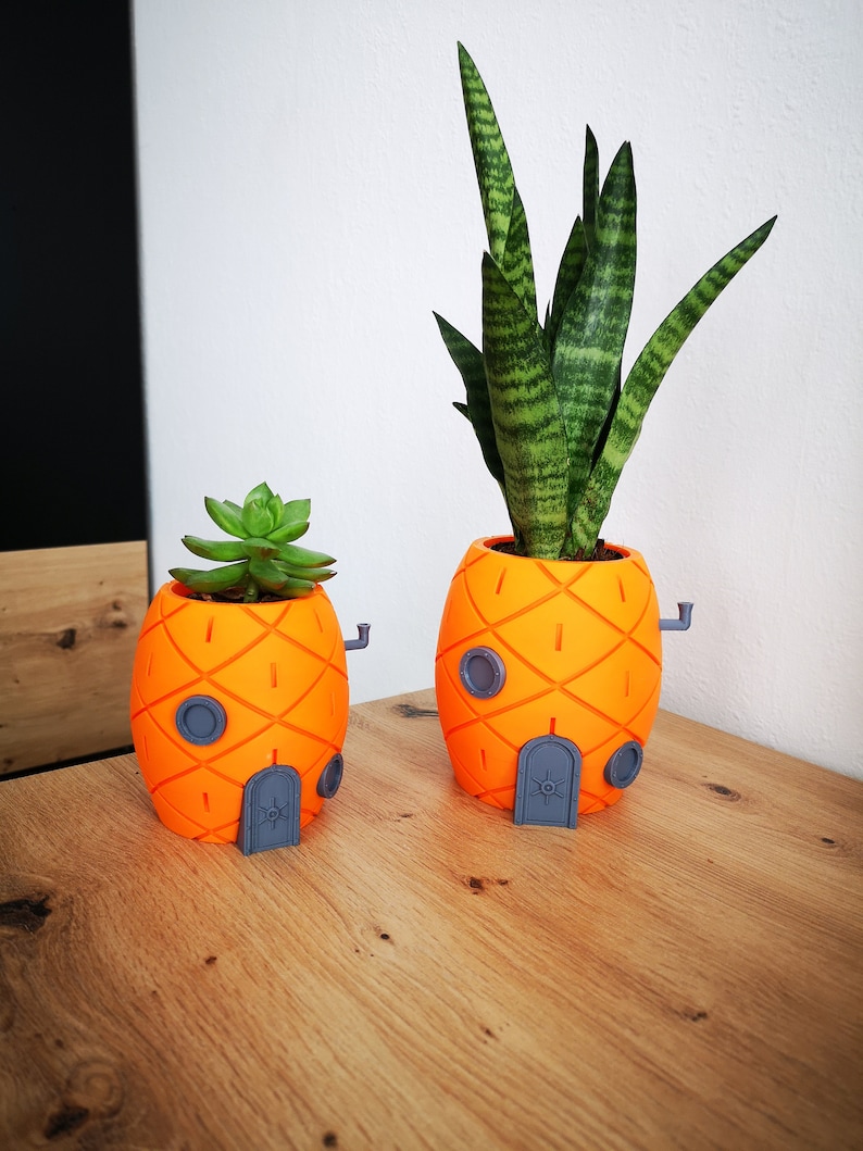 Spongebob & Squidward Planters / Bikini Bottom House Spongebob