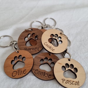 Paw Print Keyring | Personalised Keyring | Dog Name Paw Print | Pet Memory charm  | Memorial Paw Print | Key chain Gift | Paw print cut out