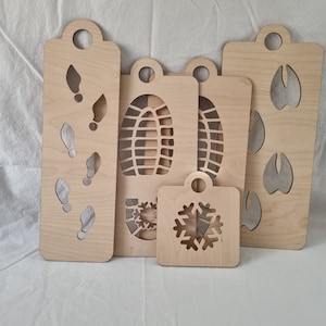 Santa footprints  - Wooden Christmas stencils| Reindeer prints| Elf Footprints| Snowflake stencil