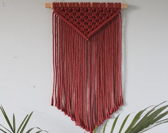 Modern Macrame Wall Hanging/ Macrame Decoration/ Macrame Wall Décor Art