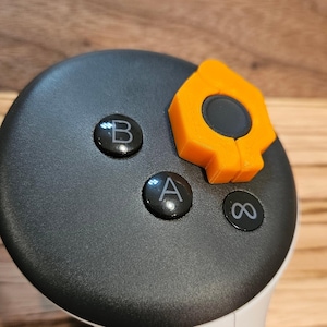 Meta Quest  2, 3 & 3s  - Magnetic Joystick Guards - Stabilizers - Locks - High Quality - 2pcs - 20 Color Options - Protectors