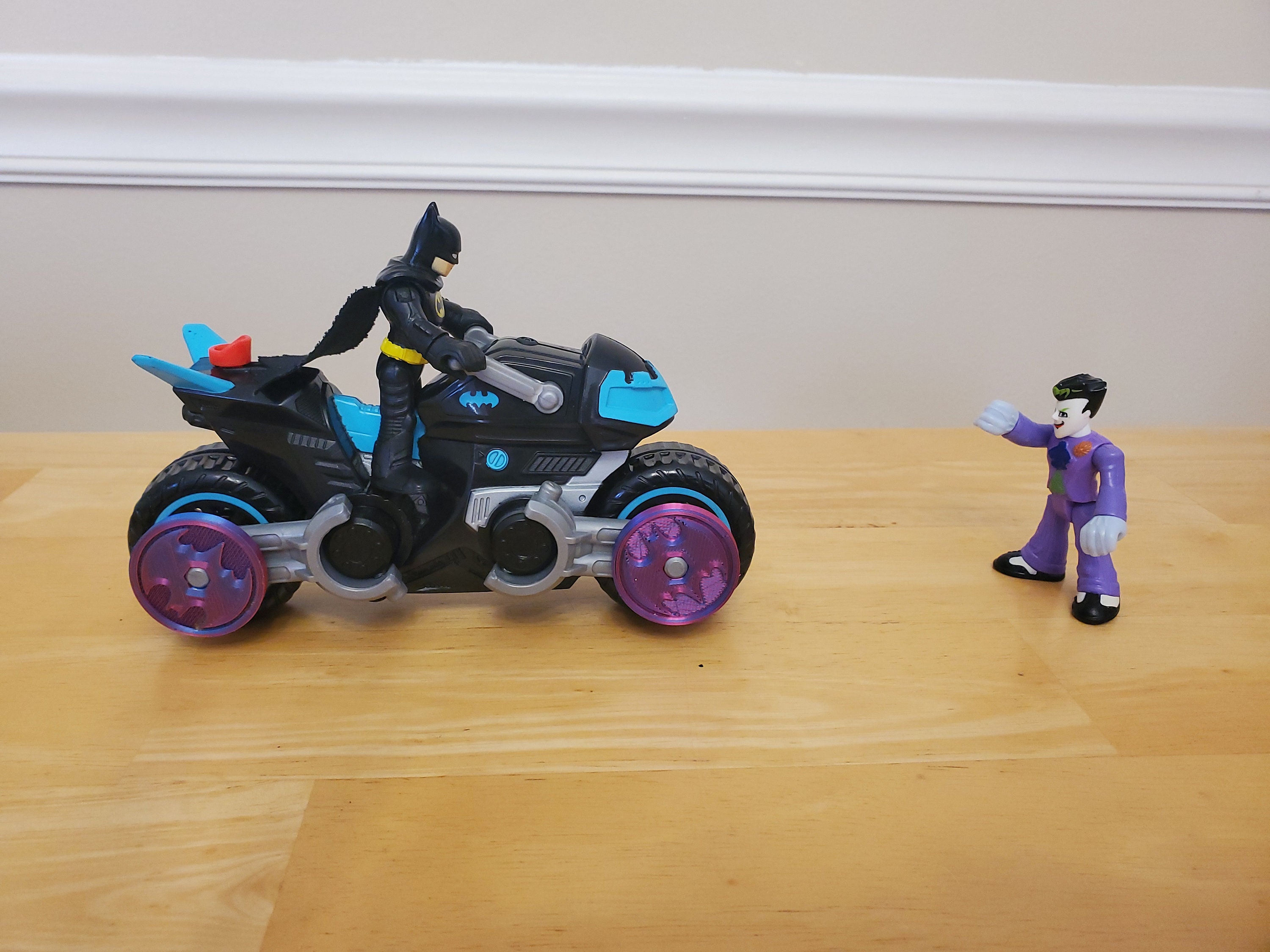 Discos de juguete Imaginext: gráficos de múltiples discos, más de 20  colores disponibles (juegos de 5 o 10) - Etsy México, image size:3000x2250