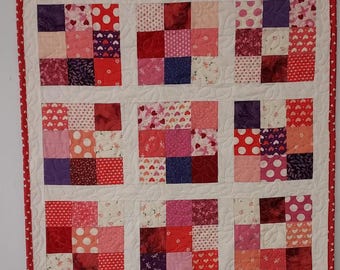 Valentines 9 Patch Table Topper