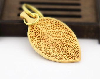 Car Key Pendant Hand Carved Wooden Key Ring,Keychains Decoration Leaf Pendant Wood Carving Key Pendant