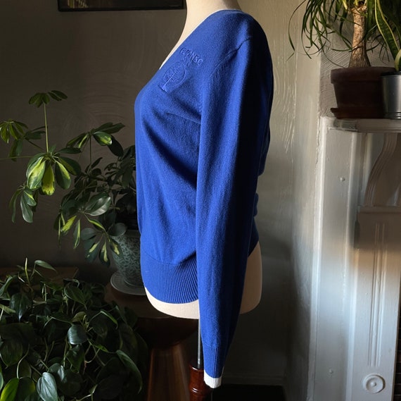 Blue and White Vintage Pullover - image 4