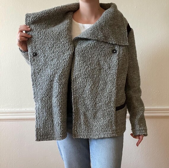 Soft Fuzzy Gray Fold Jacket - image 8