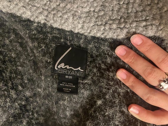 Soft Fuzzy Gray Fold Jacket - image 10