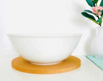 Round cork trivet, pot holder, heat mat, natural cork pot stand, serving mats, table protectors, table trivet (24 cm diameter)