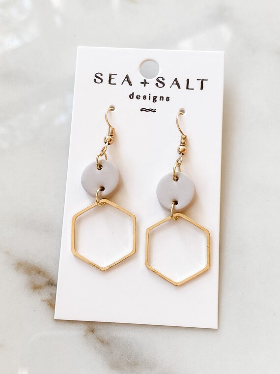 Hexagon clay earrings deals