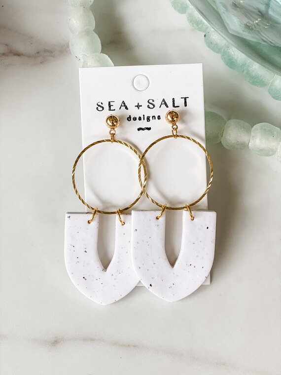Clay arch earrings deals