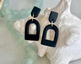 CLAY EARRINGS, Black Medium Arch Dangle Earrings, Unique Gift, Handmade Earrings, Hypoallergenic, Nickel Free, Lightweight