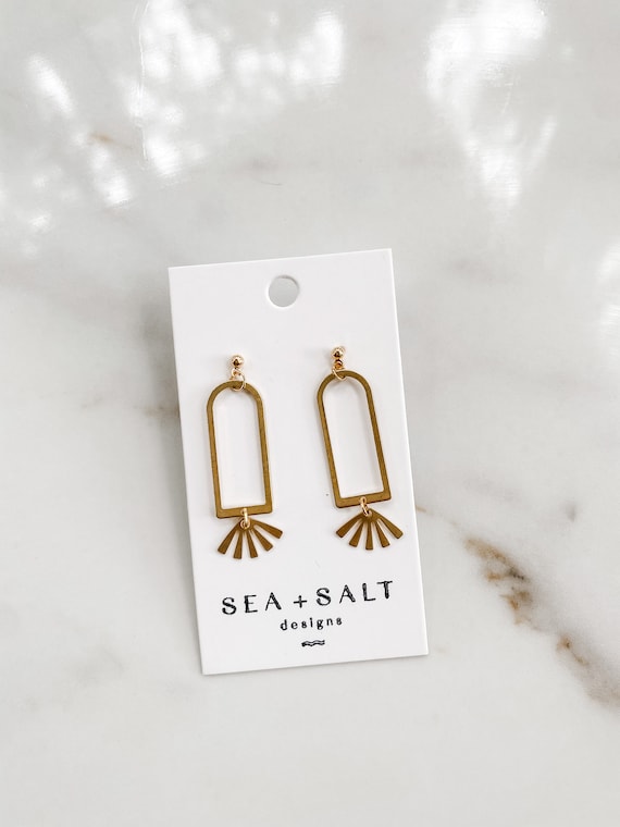 18K Gold Plated Fan Fringe Dangle Earrings main image 1