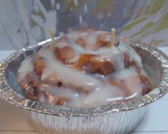 Cinnamon bun candle/food props/food candle/dessert candles/house fragrance/bakery scents/housewarming gifts/Christmas/real estate gifts