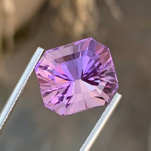 13,00 Karat loser Amethyst | Facettierter Amethyst aus Brasilien | Ausgefallener Amethyst | Amethyst-Schmuck | Riesiger Amethyst
