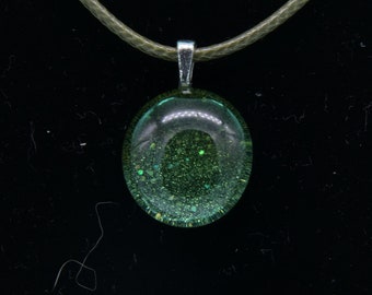 Poison Ivy Glitter Glass Stone Necklace