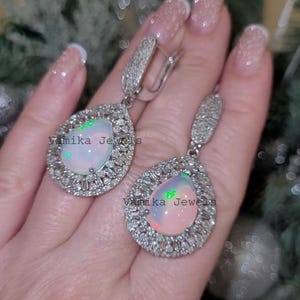 Natürlicher Feueropal Edelstein Ohrring, Pave Diamant & Baguette Ohrring, 925 Sterling Silber, Opal Diamant Schmuck, perfektes Geschenk für Sie