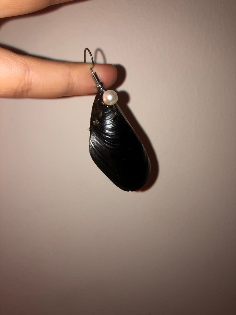 Beautuful handmade shell earrings from Aran Islands