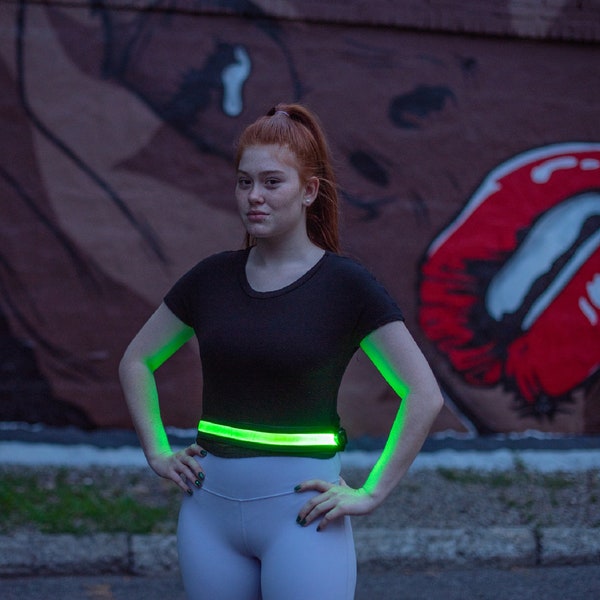 Ceinture abdominale haute visibilité pour course à pied, rechargeable par USB, extérieur réfléchissant, pour les coureurs, les joggeurs, les marcheurs, les propriétaires d'animaux de compagnie et les cyclistes