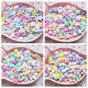 50/100 Assorted Kawaii Small Pastel Star Candy Flower Butterfly Shape Acrylic Beads for Necklaces Bracelets Jewellery Making DIY UK