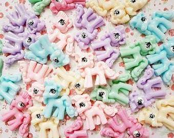 5/10 Assorted Kawaii Bright Coloured Pony Flatback Resin Cabochon Embellishments Craft Charms Pendants (Hook/NO Hook)