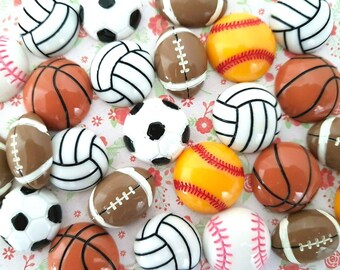 5/10 Assorted Football Soccer Rugby Sports Balls Flatback Resin Cabochon Embellishment Decoden Craft Card Hair Bow Charm Jewellery DIY UK