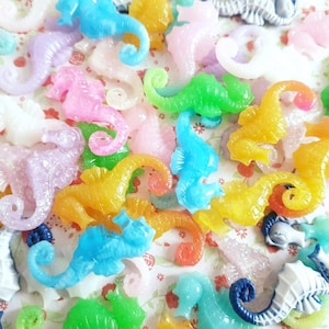 2/4 Assorted Cute Seashorse Ocean Theme Resin Flatback Embellishments Kawaii Craft Bow Jewellery DIY UK