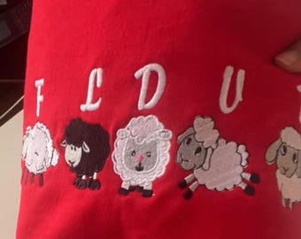 Sudadera con capucha de oveja bordada / Sudadera de algodón hecha a mano
