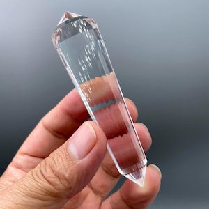 &quot;3,78 &quot;&quot;Nature Tibetan Himalaya Wasser klar Quarz Kristallspitze / TOP Qualität 24 mit Seiten versehen Doppelender Vogel Wand / Crystal Stick Geschenk.&quot;
