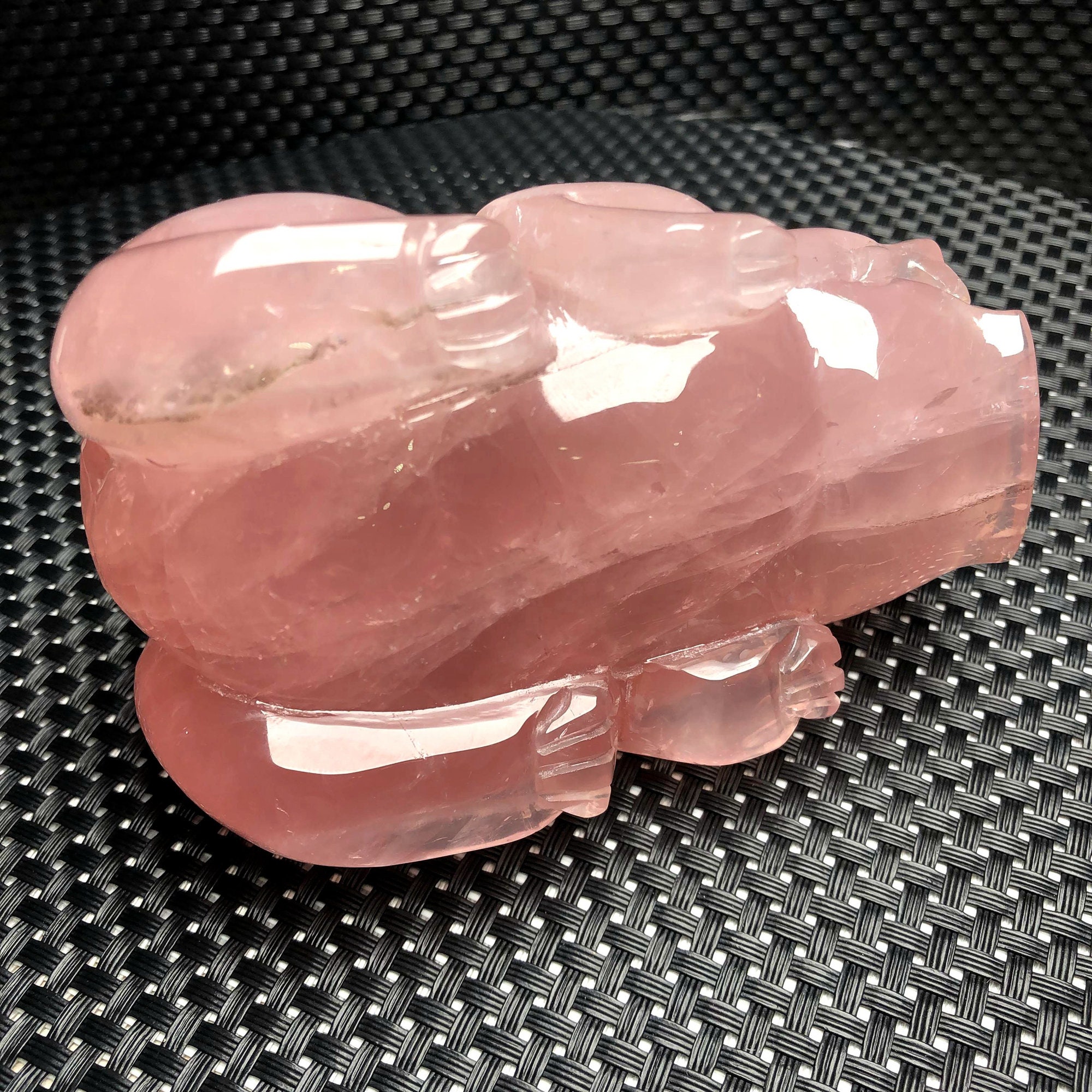 天然ローズクォーツクリスタル ラージ PiXiu 貔貅 パーム、希少な