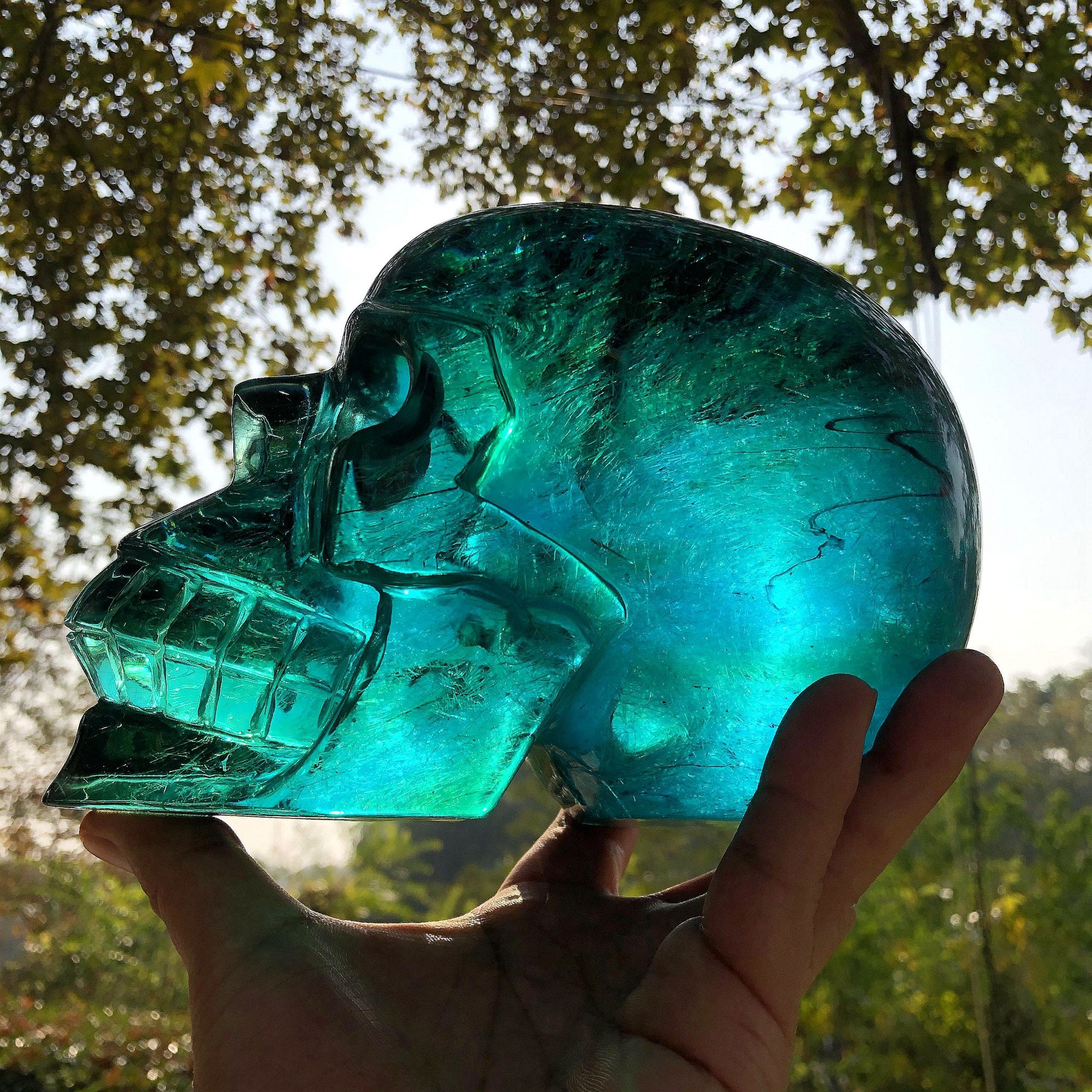 【公式】アクセサリーの激安通販 Blue obsidian skull - Etsy 日本 彫刻