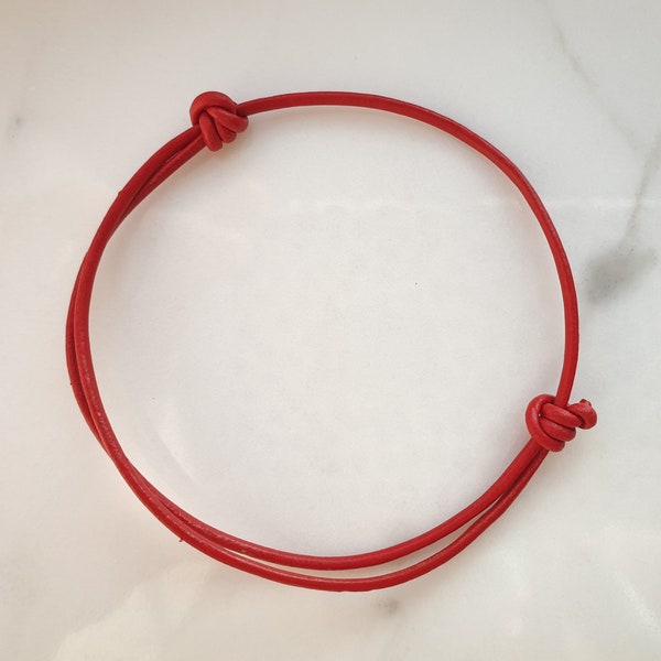 Bracelet cuir fin, bracelet rouge, bracelet protection, bracelet homme, bracelet unisexe, bracelet minimaliste