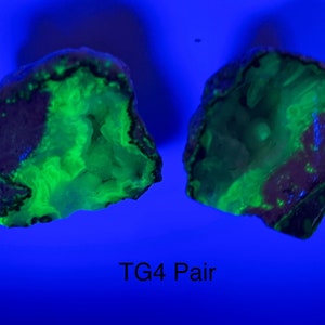 4x UV Trancas Geode Pairs From Mexico (Glows Under Shortwave UV!)