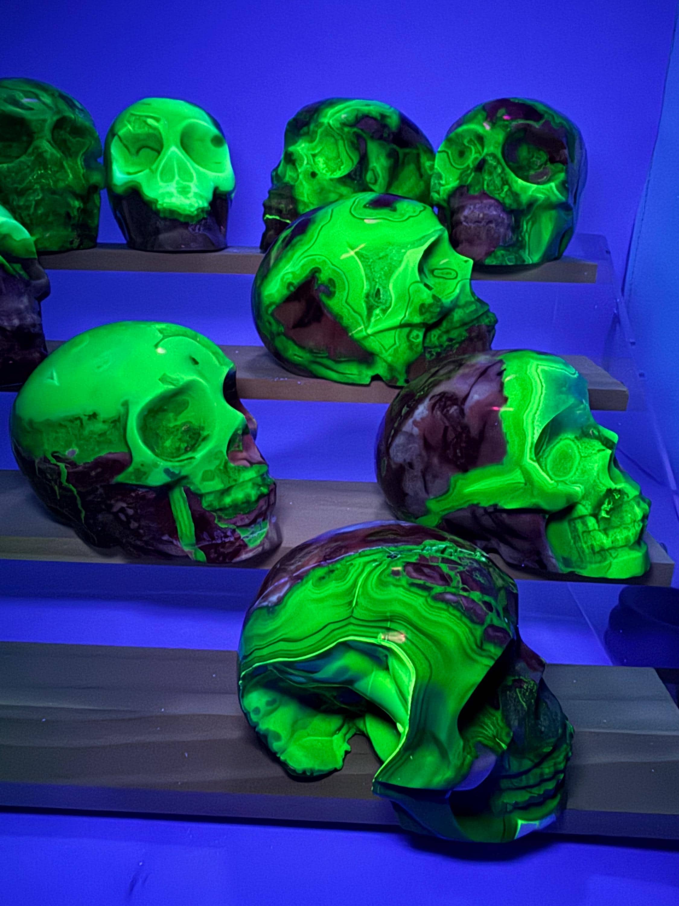 15x Volcano Agate Skulls!! Glows Under SW UV! Many Patterns and