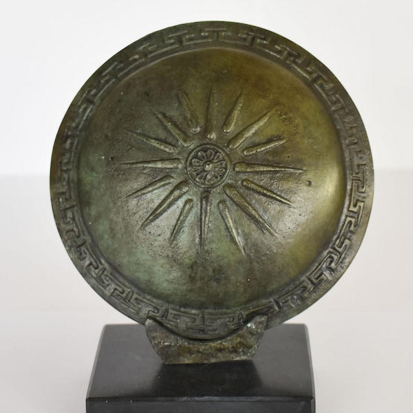 Scudo Greco Greco Antico Macedone - Sole di Vergina - Simbolo Reale - Base in Marmo - Replica Del Museo - Scultura in Bronzo Puro