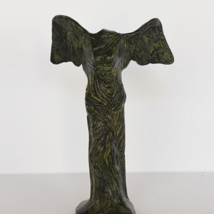 Nike of Samothrace or Winged Victory - Hellenistic sculpture - Replica - pure Bronze Sculpture